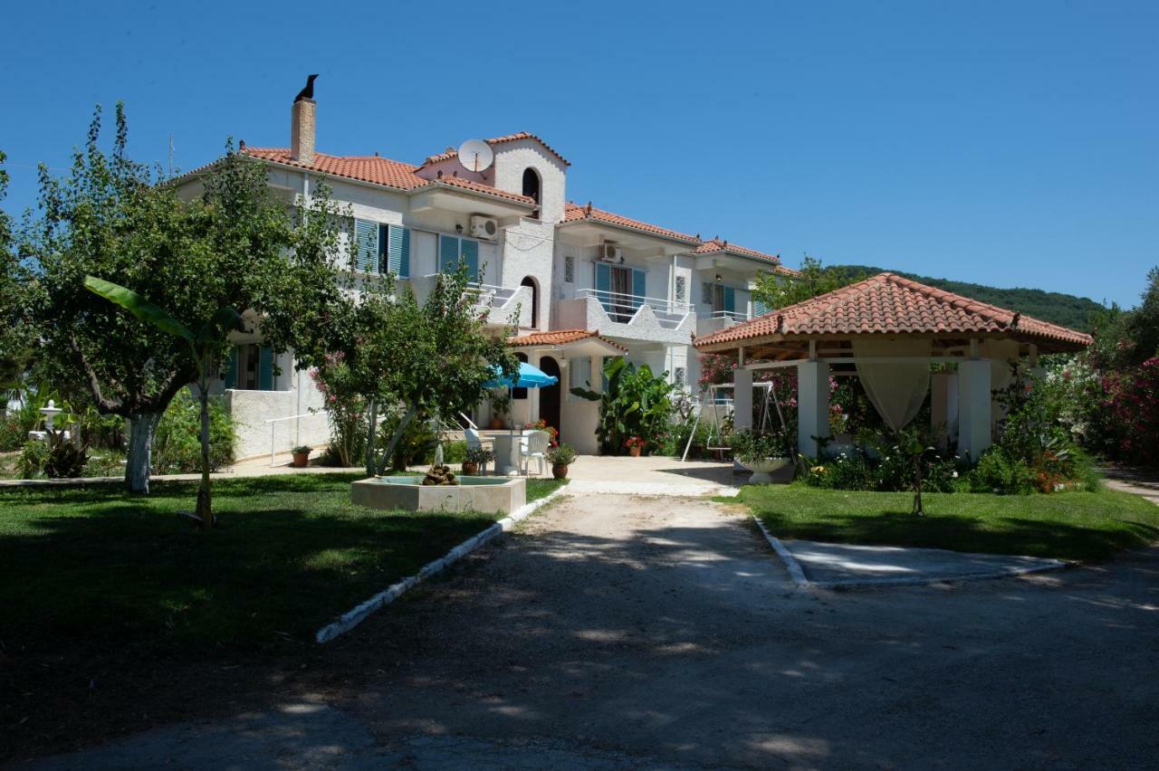 Villa Mantalena Alykanas  Esterno foto
